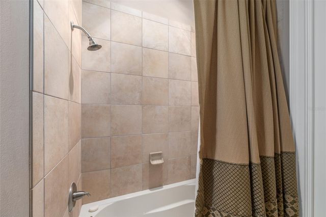 695 SE 47TH LOOP, Ocala, FL 34480