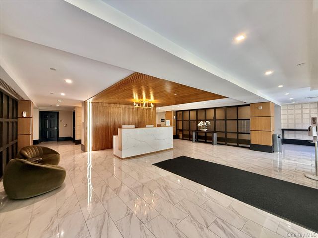 300 Mamaroneck Avenue 617, White Plains, NY 10605