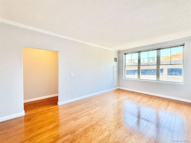 300 Mamaroneck Avenue 617, White Plains, NY 10605