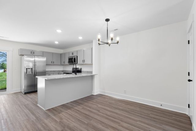 3873 Jockey Dr Apt A, Clarksville, TN 37042