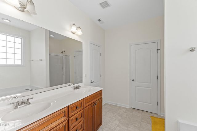 1129 Steelhorse Drive, Fuquay Varina, NC 27526