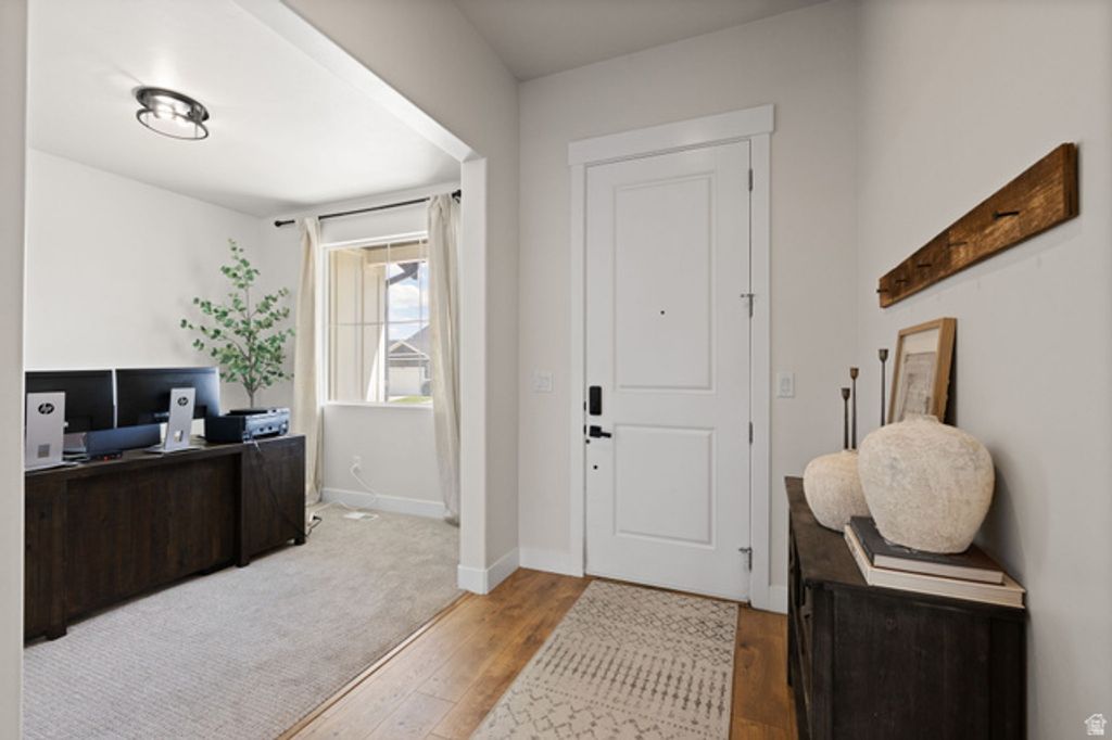 Image 3 of property listing at 3648 W CREEK MEADOW RD, Riverton, UT 84065