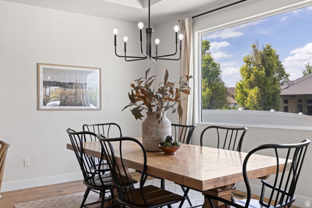 Image 21 of property listing at 3648 W CREEK MEADOW RD, Riverton, UT 84065