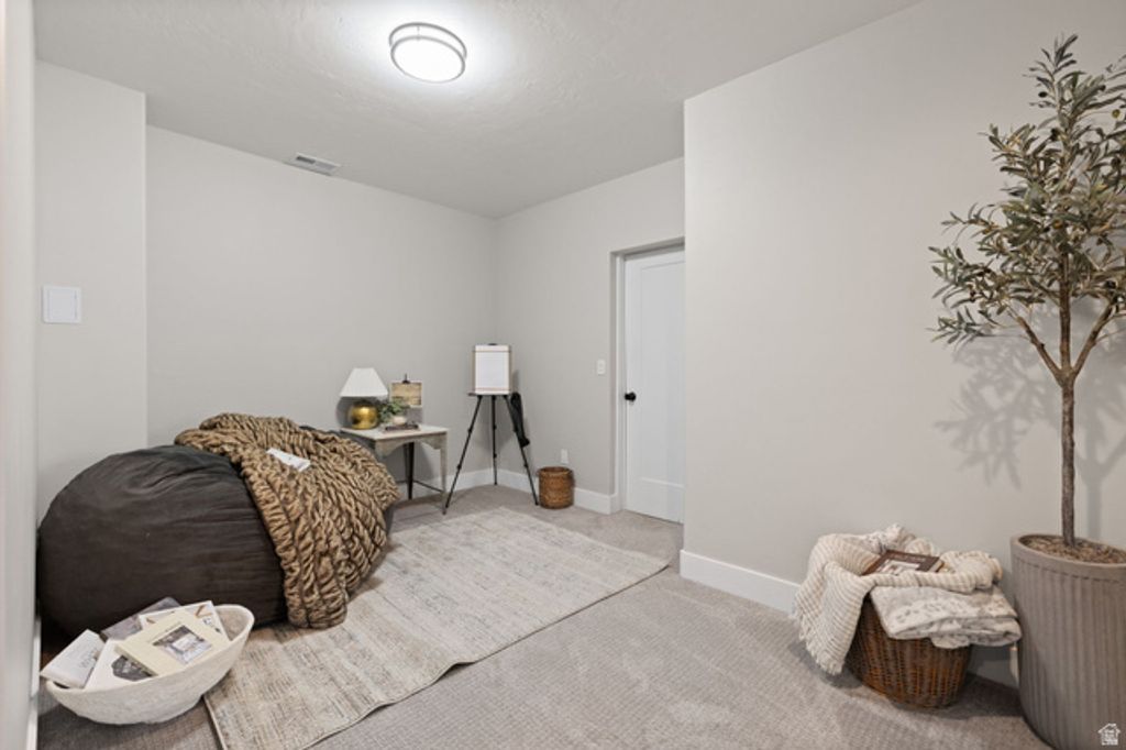 Image 45 of property listing at 3648 W CREEK MEADOW RD, Riverton, UT 84065