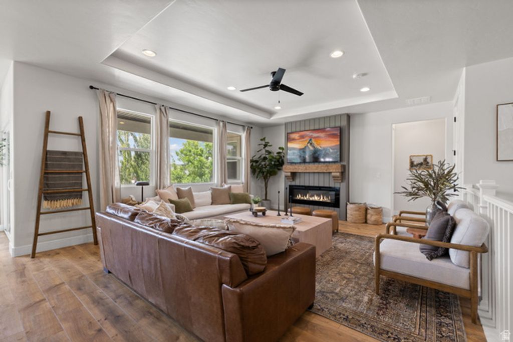 Image 10 of property listing at 3648 W CREEK MEADOW RD, Riverton, UT 84065