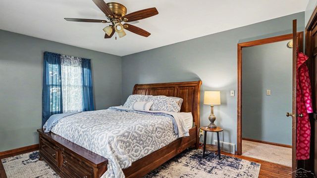 1383 Cranbrook Drive, Saginaw, MI 48638