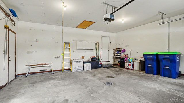 1383 Cranbrook Drive, Saginaw, MI 48638