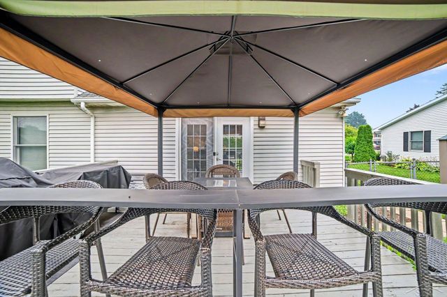 1383 Cranbrook Drive, Saginaw, MI 48638