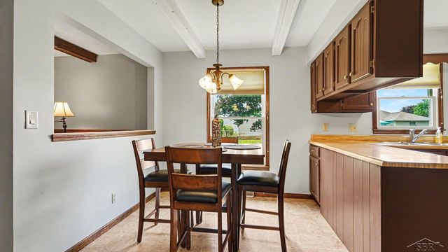 1383 Cranbrook Drive, Saginaw, MI 48638