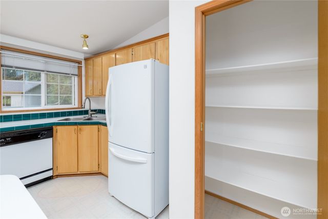 152 Charles Roberts Road, Sequim, WA 98382