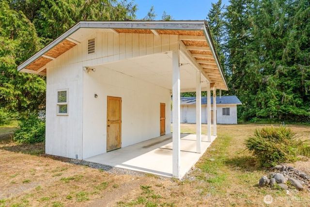 152 Charles Roberts Road, Sequim, WA 98382