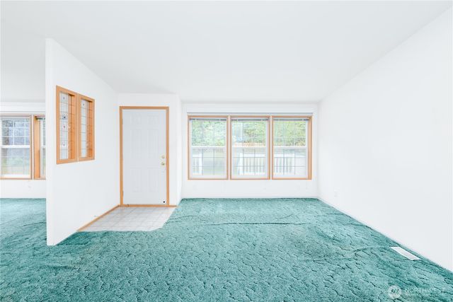 152 Charles Roberts Road, Sequim, WA 98382