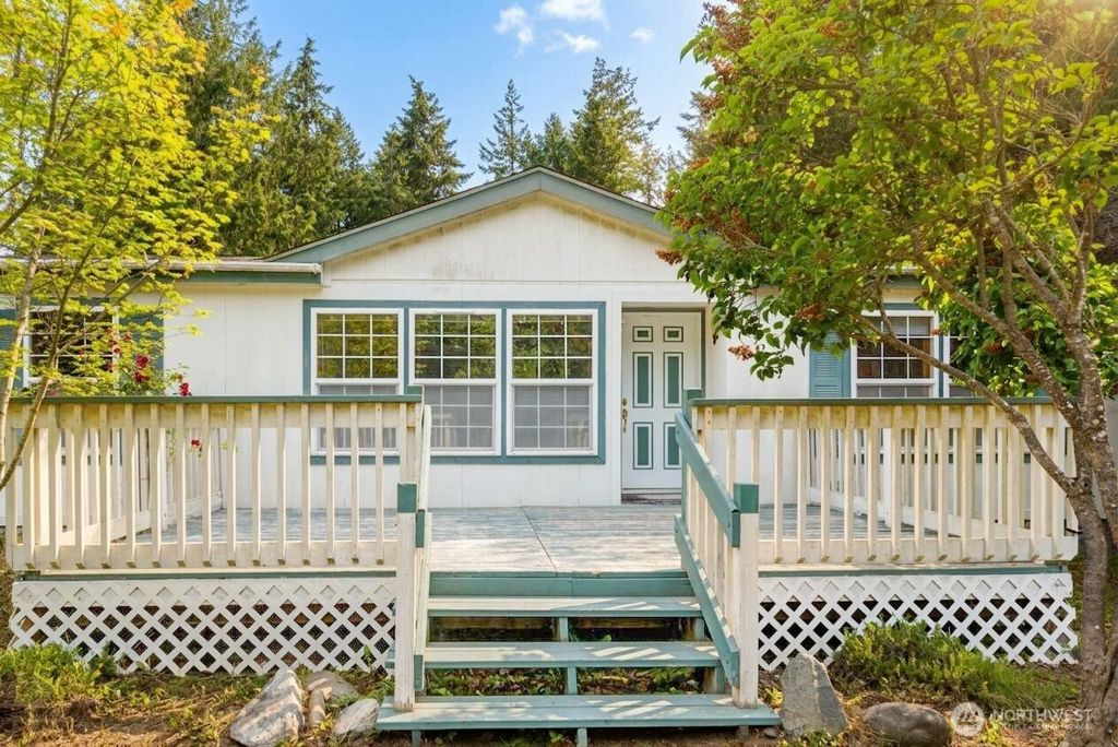 152 Charles Roberts Road, Sequim, WA 98382