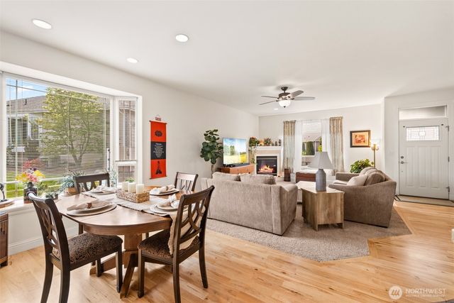 433 Big Leaf Court, Sequim, WA 98382