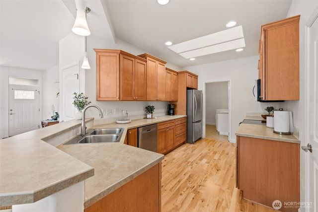 433 Big Leaf Court, Sequim, WA 98382