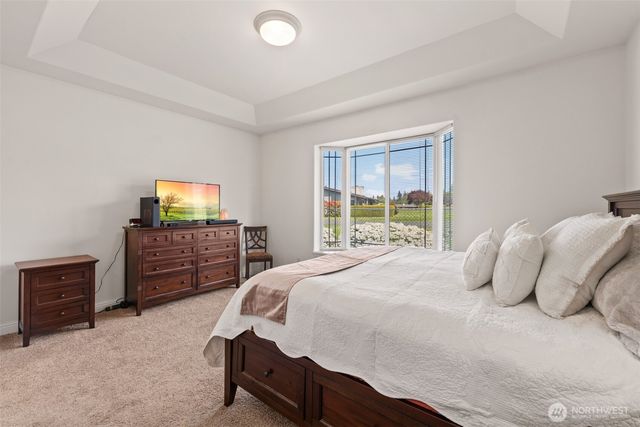 433 Big Leaf Court, Sequim, WA 98382