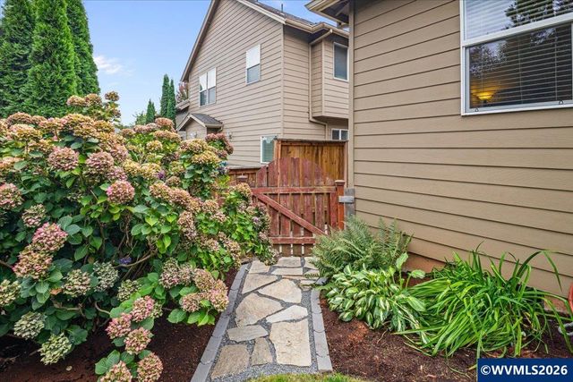 2610 Tyler Ct NW, Salem, OR 97301
