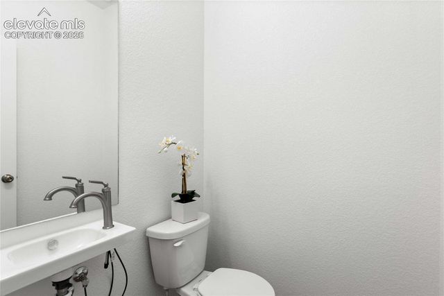 5840 Bowerman Lane, Colorado Springs, CO 80927