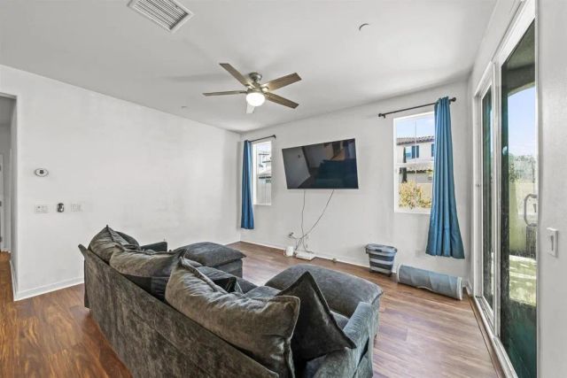 45477 Calle Cirros, Temecula, CA 92592