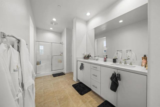 45477 Calle Cirros, Temecula, CA 92592