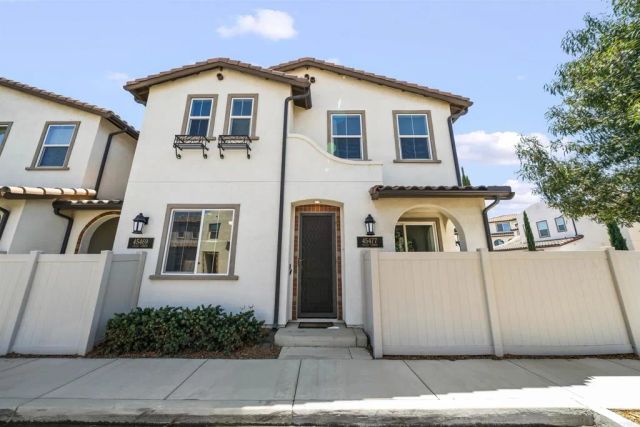45477 Calle Cirros, Temecula, CA 92592