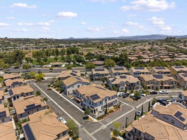 45477 Calle Cirros, Temecula, CA 92592