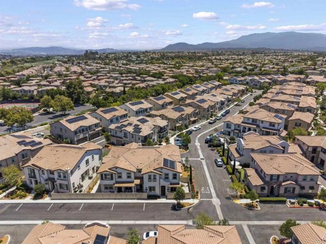 45477 Calle Cirros, Temecula, CA 92592