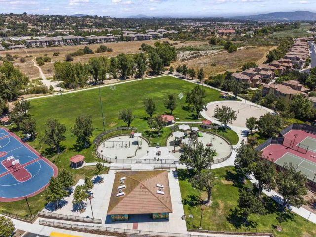 45477 Calle Cirros, Temecula, CA 92592