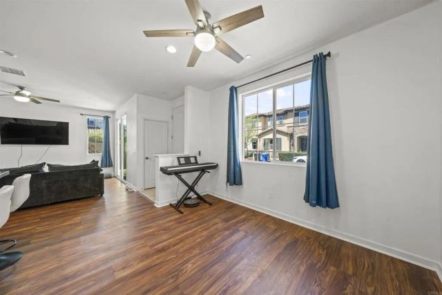 45477 Calle Cirros, Temecula, CA 92592