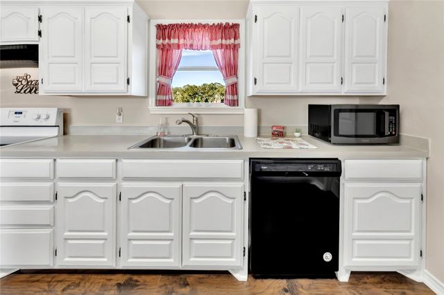 11577 Coleman Street, Bryan, TX 77808