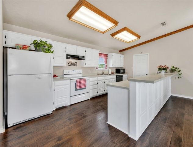 11577 Coleman Street, Bryan, TX 77808