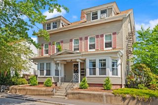 1 Hope Street, Lincoln, RI 02865