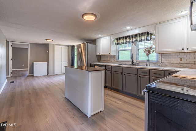 19280 Repass Road, Abingdon, VA 24210