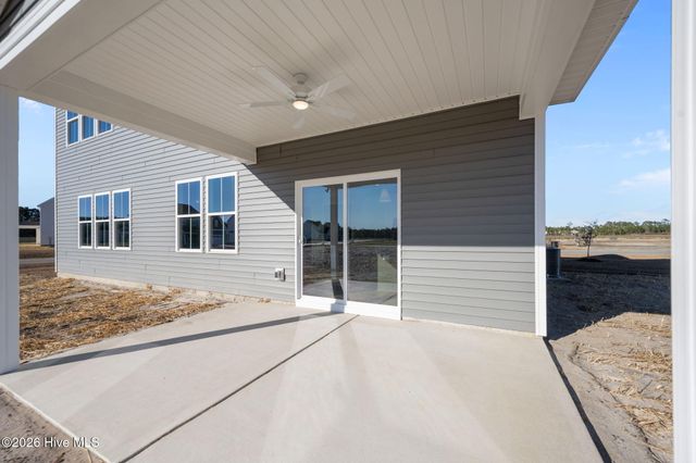 801 Tupelo Tree Drive, Hubert, NC 28539