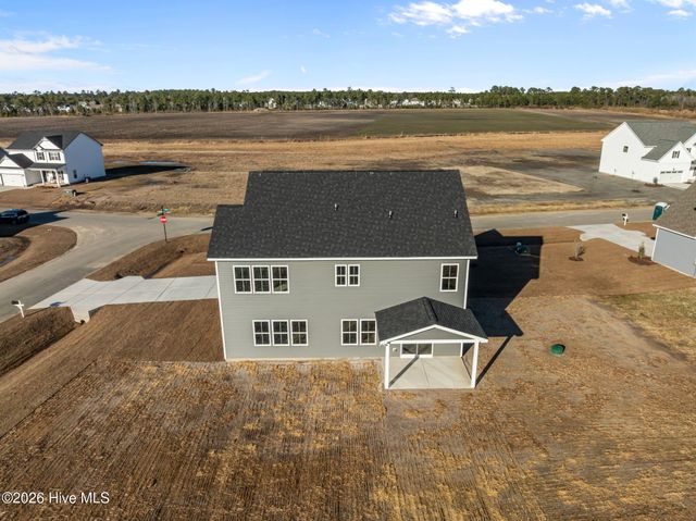 801 Tupelo Tree Drive, Hubert, NC 28539