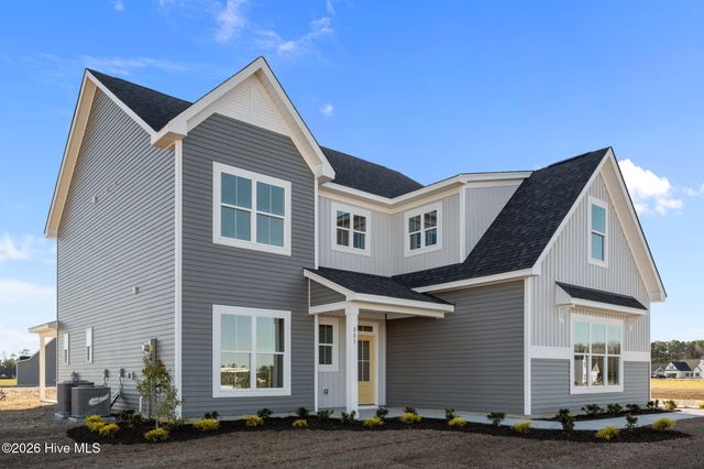 801 Tupelo Tree Drive, Hubert, NC 28539