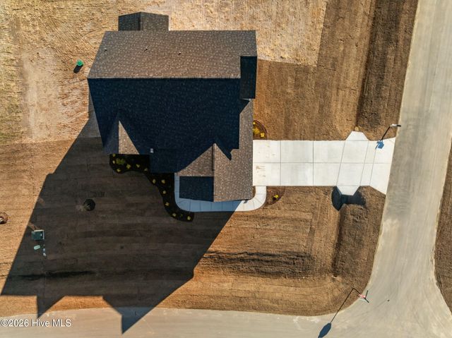 801 Tupelo Tree Drive, Hubert, NC 28539