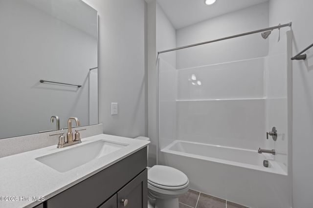 801 Tupelo Tree Drive, Hubert, NC 28539