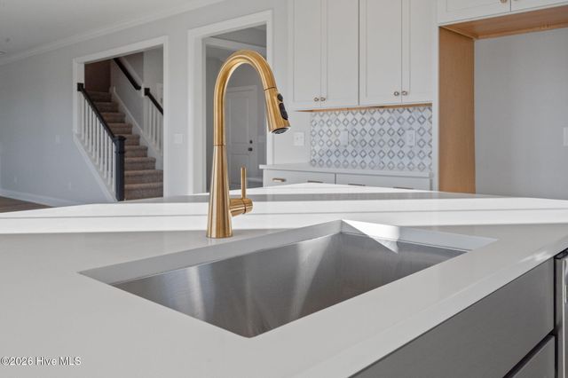 801 Tupelo Tree Drive, Hubert, NC 28539