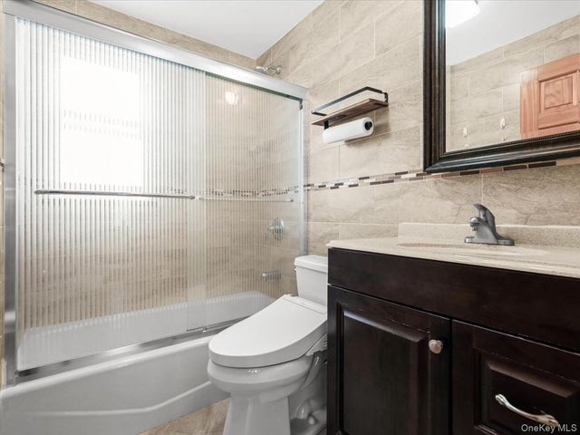 7307 185th Street, Fresh Meadows, NY 11366