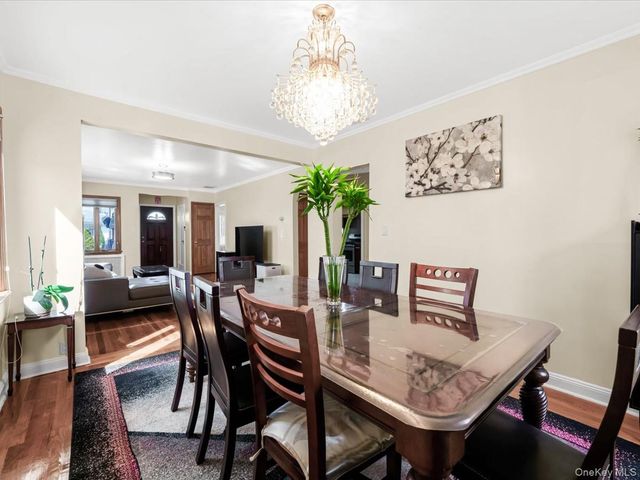 7307 185th Street, Fresh Meadows, NY 11366