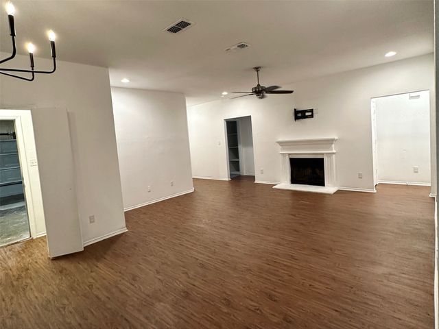 3601 Lasso Road, Fort Worth, TX 76262