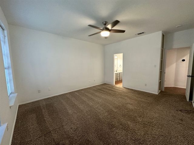 3601 Lasso Road, Fort Worth, TX 76262