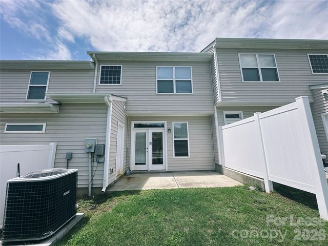 2043 Aston Mill Place, Charlotte, NC 28273