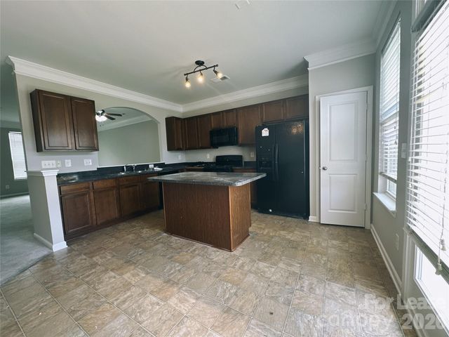 2043 Aston Mill Place, Charlotte, NC 28273