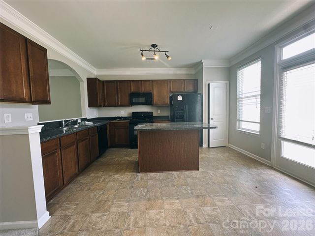 2043 Aston Mill Place, Charlotte, NC 28273