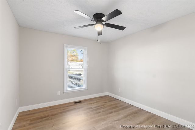 6986 Calamar Drive, Fayetteville, NC 28314