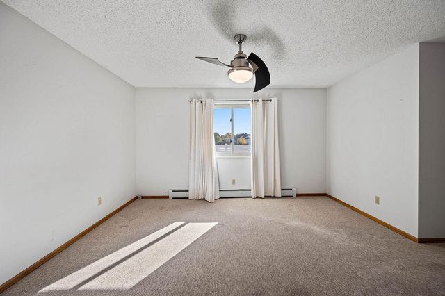 2977 Bookcliff Avenue, Grand Junction, CO 81504