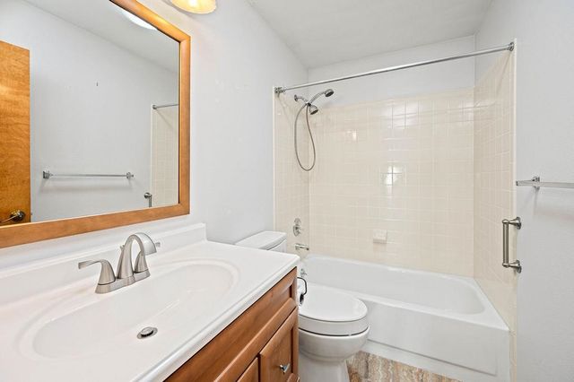 2977 Bookcliff Avenue, Grand Junction, CO 81504