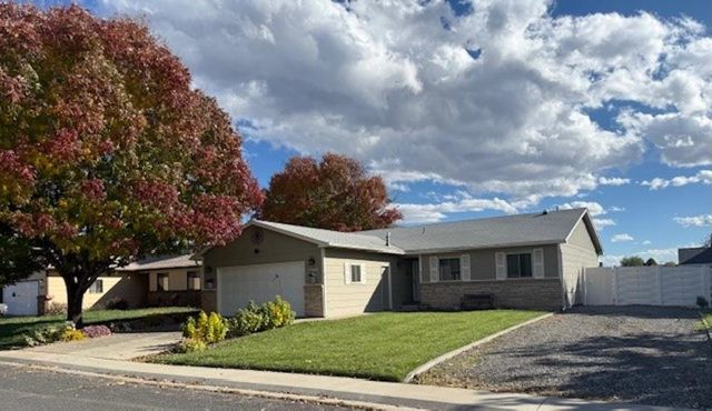 2977 Bookcliff Avenue, Grand Junction, CO 81504